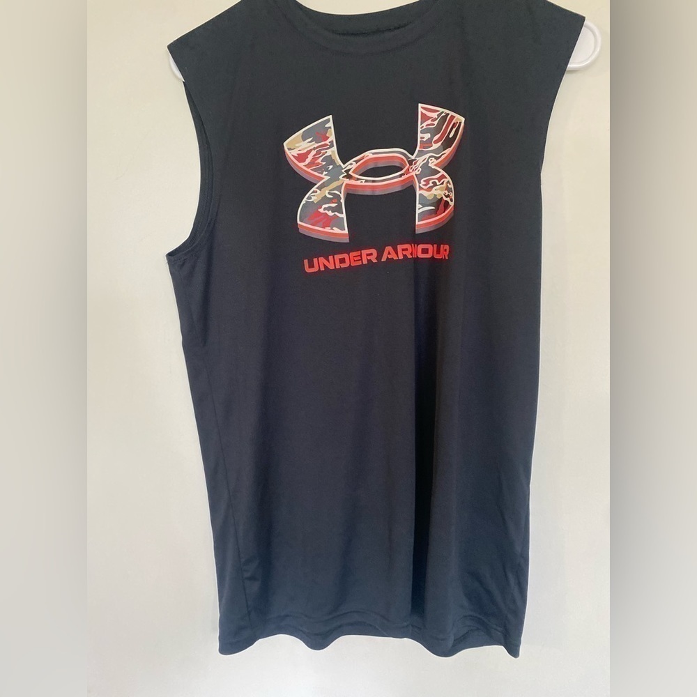 Youth extra large, under armor muscle tee